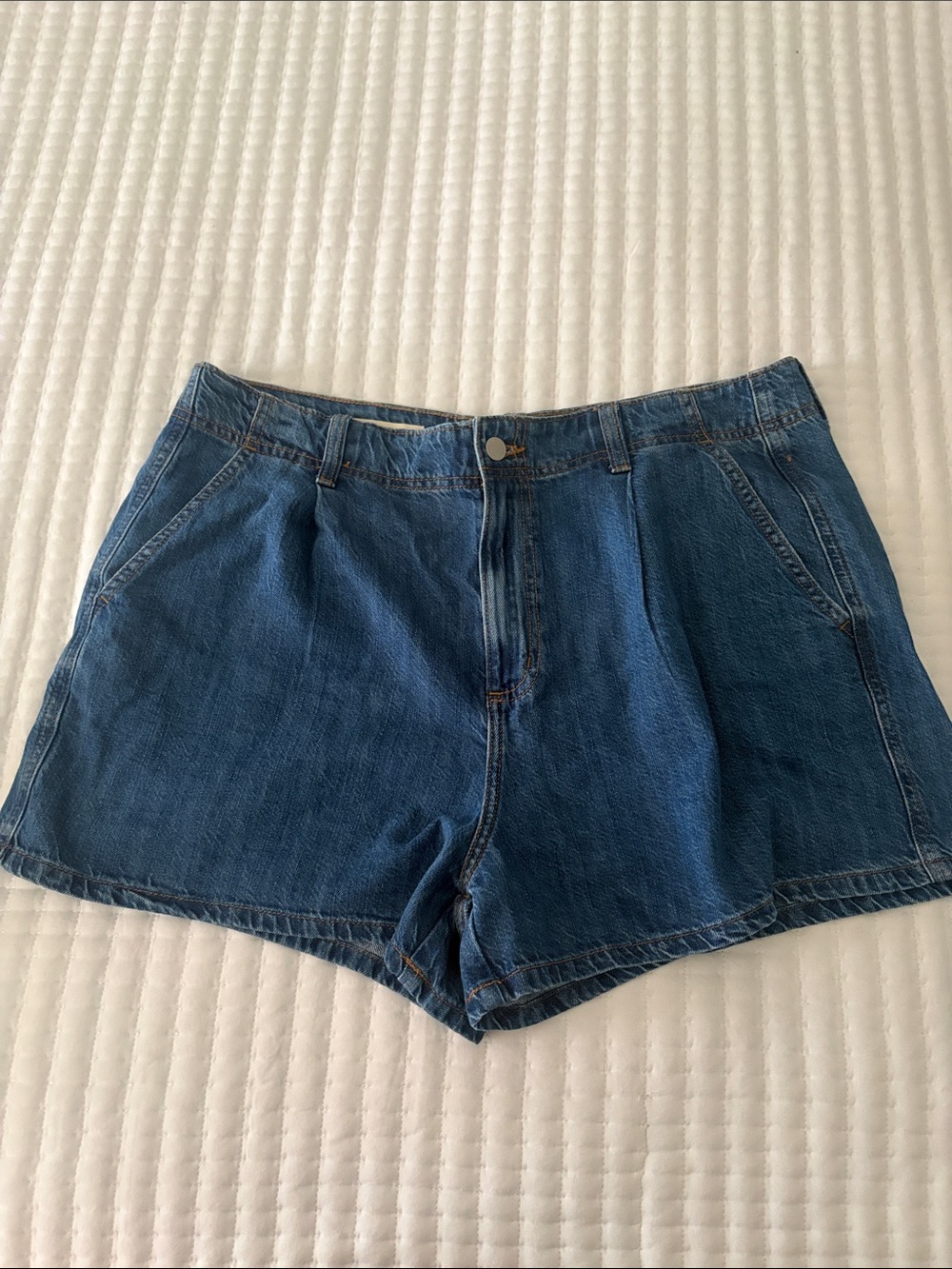 Universal Thread Dark Blue Denim High-Rise Shorts
